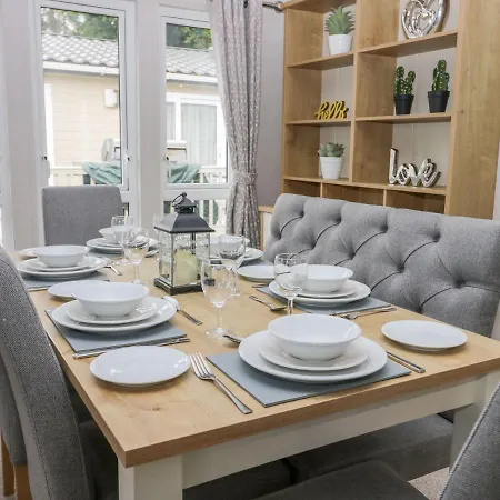 Hotel Cayton Pines At Cayton Bay